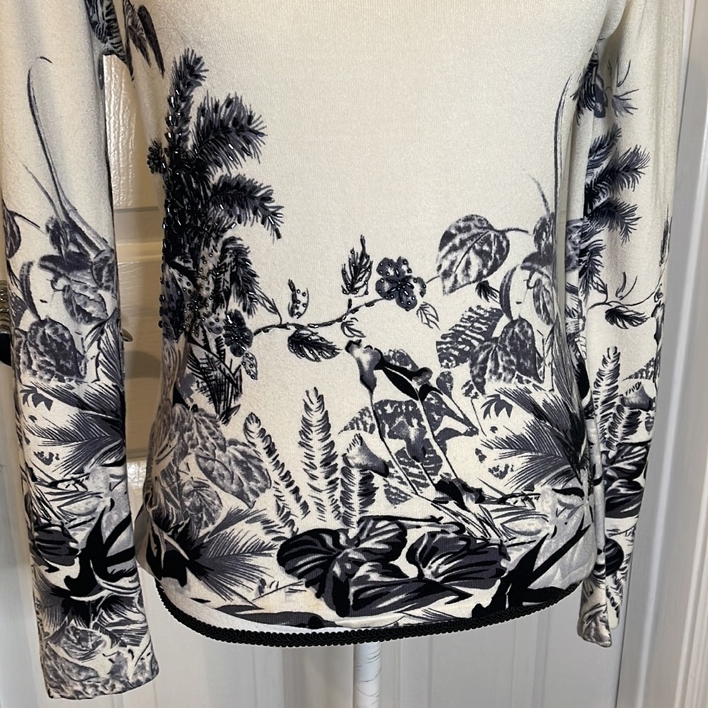 Floral Beaded Sweater - Picture 2 of 8